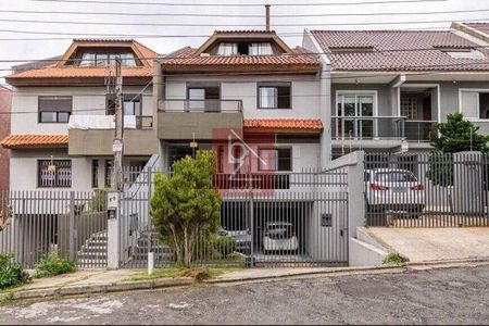 6_photo/94dce6db7b.54b8780a509023fd-ATLAS-52cf11c3-42de-4bc7-8c33-e4060964af91.jpg de casa à venda com 4 quartos, 255m² em São Lourenço, Curitiba