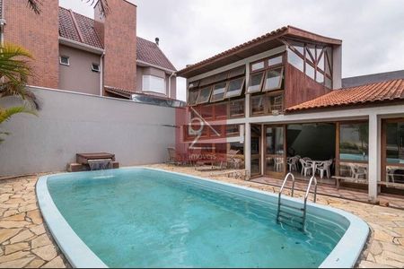 20_photo/94dce6db7b.54b8780a509023fd-ATLAS-9af1a28b-6d97-4057-9eb4-dfdb9a70d56a.jpg de casa à venda com 4 quartos, 255m² em São Lourenço, Curitiba