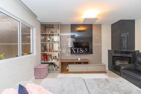 5_photo/94dce6dc81.05acccb2dbb53537-ATLAS-8aedee30-e11d-4cba-b2e5-439110a61759.jpg de casa à venda com 3 quartos, 153m² em Abranches, Curitiba