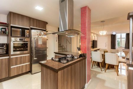 4_photo/94dce6dc81.ae56de7e26f8ed87-ATLAS-18c36da3-13b2-4507-bbee-79e39d84eaf2.jpg de casa à venda com 3 quartos, 157m² em Abranches, Curitiba