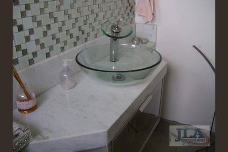 7_photo/94dce6dc93.6bc6d6e3d41508d6-ATLAS-1ab8961b-7e0b-4f5c-a632-7be5d8d132bd.jpg de casa à venda com 3 quartos, 300m² em Abranches, Curitiba