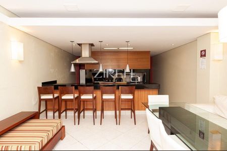 22_photo/94dce6dcc9.7d49f92876c4d293-ATLAS-2d615e6a-be6a-4e09-8c52-2eb726f9dba4.jpg de apartamento para alugar com 4 quartos, 149m² em São Lourenço, Curitiba