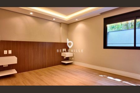 5_photo/94dce6dd6d.5f442c436abea341-ATLAS-1ecb66b7-04bf-4e97-931f-66a09fa48682.jpg de apartamento à venda com 4 quartos, 205m² em São Lourenço, Curitiba