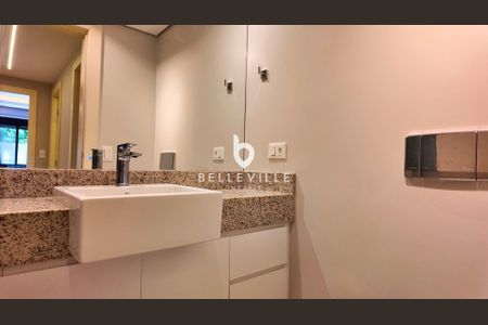 11_photo/94dce6dd6d.5f442c436abea341-ATLAS-5c26bf0f-477d-4e81-bfd0-7bd43f10a659.jpg de apartamento à venda com 4 quartos, 205m² em São Lourenço, Curitiba