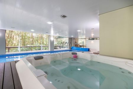 5_photo/94dce6dd6d.a1aa685549d1cceb-ATLAS-2ca09aea-eea0-48c3-98da-af426ff89027.jpg de apartamento à venda com 4 quartos, 205m² em São Lourenço, Curitiba