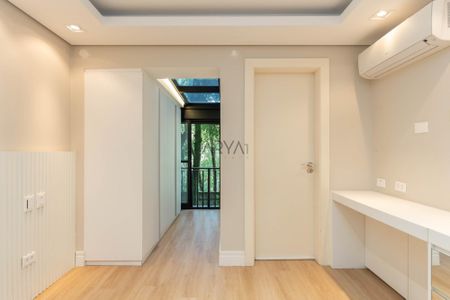 24_photo/94dce6dd6d.a1aa685549d1cceb-ATLAS-a7de2847-1b2e-4de5-bdc4-fd11c01a09f3.jpg de apartamento à venda com 4 quartos, 205m² em São Lourenço, Curitiba