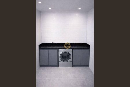 5_photo/94dce6dfd5.4cea1a0b3f6bbd2f-ATLAS-8c1fb39d-d806-435c-9e2d-3a5addf9f7b7.jpg de casa para alugar com 3 quartos, 104m² em Barreirinha, Curitiba