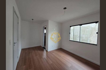 5_photo/94dce6dfd5.4cea1a0b3f6bbd2f-ATLAS-a017b5b0-b37a-40c4-b211-dcb8ee71e288.jpg de casa para alugar com 3 quartos, 104m² em Barreirinha, Curitiba