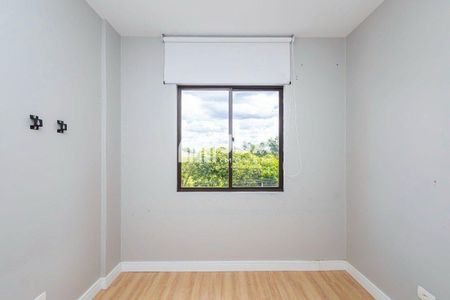 4_photo/94dce6e0b5.3f8d386870ba2a5e-ATLAS-2cf20f5e-1f14-417c-a1e0-d67b5950c344.jpg de apartamento à venda com 3 quartos, 55m² em Barreirinha, Curitiba