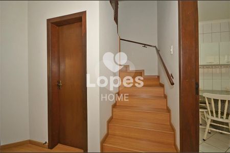 32_photo/94dce6e0bf.ba16731b3ee59ff3-ATLAS-1ab2b8de-61b7-4eaf-95ea-5a859d7ba960.jpg de casa à venda com 3 quartos, 97m² em Barreirinha, Curitiba