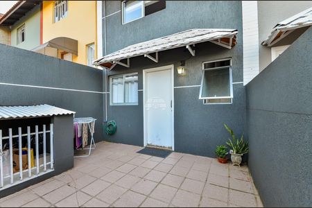 23_photo/94dce6e16f.a83044731ab71c07-ATLAS-b2adef67-d31f-4415-baca-5eefd0b9e85c.jpg de casa à venda com 2 quartos, 55m² em Barreirinha, Curitiba