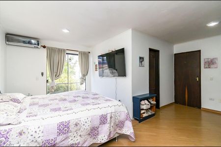 32_photo/94dce6e1f9.49d655132eb04021-ATLAS-b2cd61c4-5f00-4be2-b83a-c75fab2696c7.jpg de casa à venda com 4 quartos, 301m² em Barreirinha, Curitiba