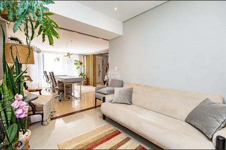 37_photo/94dce6e21f.1c5ee5b12bdcf8f7-ATLAS-d7d2c0a1-d08d-4344-8111-b983df0ba5a3.jpg de casa à venda com 5 quartos, 353m² em Barreirinha, Curitiba