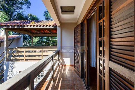 3_photo/94dce6e235.8112f57c7da29d24-ATLAS-0785b4ef-19fa-49b9-aeff-e4053e439412.jpg de casa à venda com 4 quartos, 324m² em Barreirinha, Curitiba