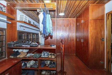 47_photo/94dce6e25f.a999bb018c56c4d9-ATLAS-eeac8a79-7f3f-4228-8156-2d3c176993ad.jpg de casa à venda com 4 quartos, 550m² em Barreirinha, Curitiba