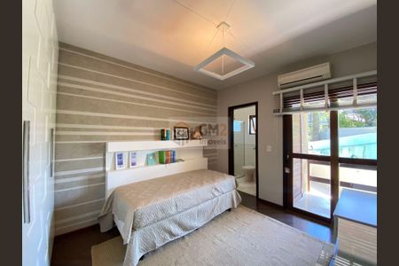 4_photo/94dce6e27b.4cea1a0b3f6bbd2f-ATLAS-e7a75b18-c962-4268-86d8-b63f3937aacb.jpg de casa à venda com 4 quartos, 810m² em Barreirinha, Curitiba