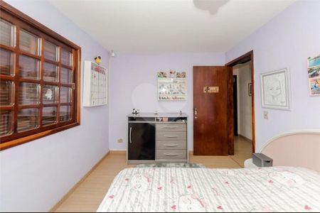 6_photo/94dce6e3b3.15f4a19d538e62fb-ATLAS-a628557c-03b4-4cb2-b051-ed2b84c4f504.jpg de casa à venda com 4 quartos, 269m² em Barreirinha, Curitiba