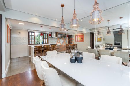 1_photo/94dce6e3cf.f468b0c7bf094498-ATLAS-e8edec8e-add3-46bc-b0a8-76b79cb94ec0.jpg de casa à venda com 4 quartos, 223m² em Barreirinha, Curitiba