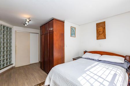 26_photo/94dce6e48b.28f6ec5d72603be5-ATLAS-de30e01f-8145-4730-a42e-5eaab78cddf5.jpg de casa à venda com 3 quartos, 191m² em Barreirinha, Curitiba