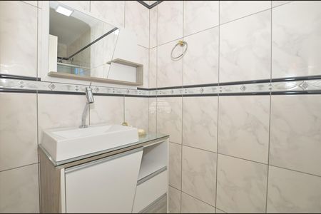 4_photo/94dce6e49b.7e2ea02b9085bf9d-ATLAS-6700fb2e-3d47-463f-9ea2-f73f8f496e46.jpg de casa à venda com 3 quartos, 189m² em Barreirinha, Curitiba