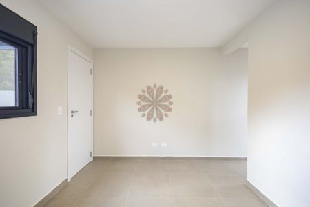 15_photo/94dce6e4ad.835c236b6a8f76aa-ATLAS-d21abb29-6d3b-47a1-bfb9-89b49d1cbdd6.jpg de casa à venda com 3 quartos, 167m² em Barreirinha, Curitiba