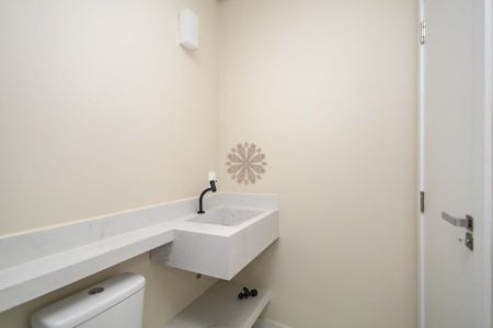 4_photo/94dce6e4ad.835c236b6a8f76aa-ATLAS-e605b443-6a0c-46f0-a10f-0b4a49725b3a.jpg de casa à venda com 3 quartos, 167m² em Barreirinha, Curitiba