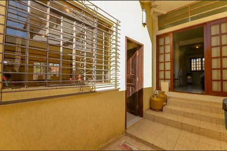 3_photo/94dce6e4c9.e182d30f96765f76-ATLAS-5607f01f-a77e-4b07-9336-b04f1a8a5e87.jpg de casa à venda com 4 quartos, 197m² em Barreirinha, Curitiba