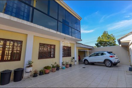 9_photo/94dce6e4c9.e182d30f96765f76-ATLAS-64656aa7-d47e-45b3-bc4e-539e4440f338.jpg de casa à venda com 4 quartos, 197m² em Barreirinha, Curitiba