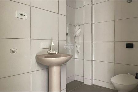 14_photo/94dce6e5d5.b494e684e6efbde3-ATLAS-19f425dc-238b-44b7-9c23-863d334ce93a.jpg de apartamento para alugar com 2 quartos, 40m² em Barreirinha, Curitiba