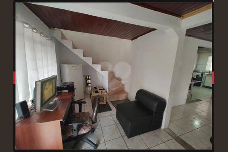 10_photo/94dce6e623.1788552eaf7d05ed-ATLAS-aee2de95-a265-4c25-b6a2-c28f7bbe0040.jpg de casa à venda com 3 quartos, 100m² em Barreirinha, Curitiba