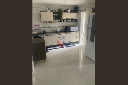 3_photo/94dce6e70f.9845a183adc4e21d-ATLAS-236494b5-5eea-40a1-9641-85336db7bc7a.jpg de casa à venda com 2 quartos, 220m² em Barreirinha, Curitiba