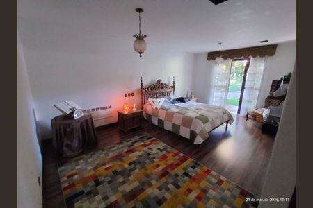 5_photo/94dce6e78f.d517edeb292fc9c5-ATLAS-10119ff6-e5ae-400a-9d31-7255003f4b41.jpg de casa à venda com 4 quartos, 781m² em São Lourenço, Curitiba