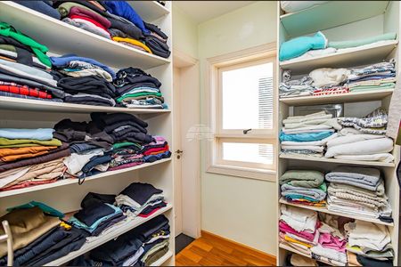 3_photo/94dce6e7f5.eef4d4ed5dafe0c3-ATLAS-4f8b8f68-4ea6-4ca8-bd52-67656cef1dfe.jpg de casa à venda com 3 quartos, 265m² em São Lourenço, Curitiba