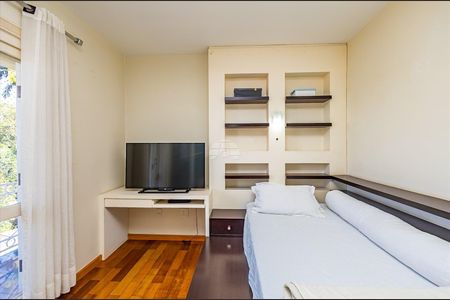 8_photo/94dce6e7f5.eef4d4ed5dafe0c3-ATLAS-aabbff7a-4412-4769-ac6b-be1a76593ae8.jpg de casa à venda com 3 quartos, 265m² em São Lourenço, Curitiba