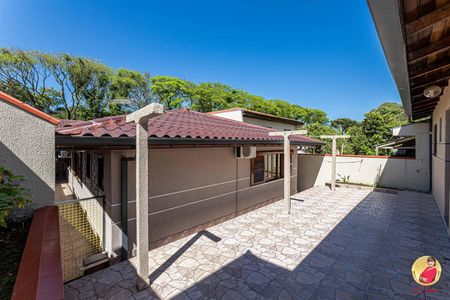 3_photo/94dce6e9fb.15604e16f11eddfa-ATLAS-2dfd7a44-5991-47aa-9555-4c6bd99256dc.jpg de casa à venda com 4 quartos, 279m² em São Lourenço, Curitiba