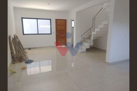 8_photo/94dce6eba5.a095ebe9a9b9d05b-ATLAS-549d95d7-4728-407d-8dc1-27b6468e9346.jpg de casa à venda com 3 quartos, 113m² em Boa Vista, Curitiba