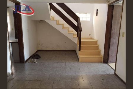 7_photo/94dce6ebe3.4909862b8c1c38b1-ATLAS-44dc5dfb-bb97-4795-b821-97ef06f2014b.jpg de casa à venda com 3 quartos, 148m² em Barreirinha, Curitiba