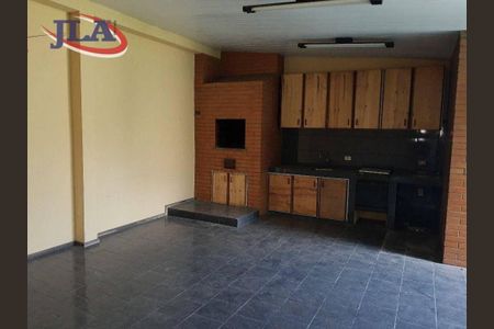 25_photo/94dce6ebe3.4909862b8c1c38b1-ATLAS-d475c5ff-cba1-49a1-af75-a7d9cea2aefb.jpg de casa à venda com 3 quartos, 148m² em Barreirinha, Curitiba