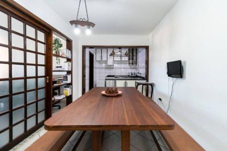 18_photo/94dce6ebf1.72b299ddc7bc3168-ATLAS-1baa4fcc-e5c7-44a5-bf40-acdd54e73475.jpg de casa à venda com 3 quartos, 256m² em Barreirinha, Curitiba