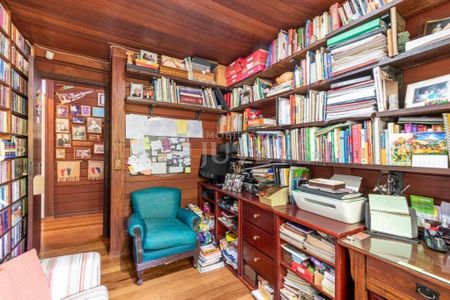 10_photo/94dce6ec71.7a69ff73eb43ff8d-ATLAS-d70c90cf-8dbb-48a4-8660-cd8cf53d760a.jpg de casa à venda com 3 quartos, 270m² em Boa Vista, Curitiba