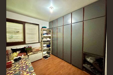 9_photo/94dce6ec83.e78a3bff2ad56a74-ATLAS-8a2859af-cc34-49ef-a6c9-afe8ea5bf4cc.jpg de casa à venda com 5 quartos, 650m² em Boa Vista, Curitiba