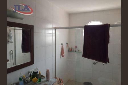 19_photo/94dce6ed97.4e8bf0435a0067fb-ATLAS-7f9bdf6b-e65f-4568-9441-6e53a13bf6b1.jpg de casa à venda com 4 quartos, 257m² em Boa Vista, Curitiba