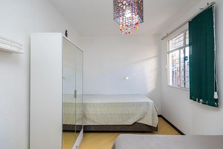 4_photo/94dce6edc1.eac4368e9a4a4ed1-ATLAS-1bac67d3-3d79-4ef0-bd1b-72e56f89c315.jpg de casa à venda com 4 quartos, 121m² em Boa Vista, Curitiba
