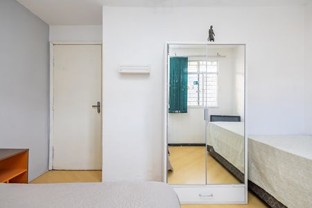 5_photo/94dce6edc1.eac4368e9a4a4ed1-ATLAS-28f56a72-6423-407d-95b9-209f5f4d5b4b.jpg de casa à venda com 4 quartos, 121m² em Boa Vista, Curitiba