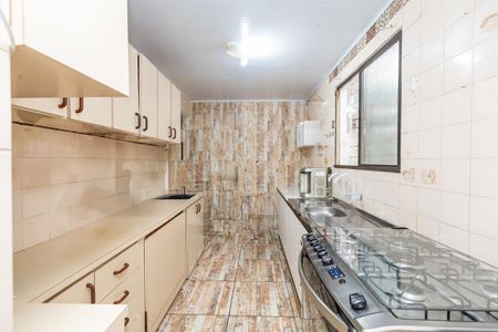 2_photo/94dce6edc1.eac4368e9a4a4ed1-ATLAS-4e4ba7db-0cd5-4ded-bbce-368274b85477.jpg de casa à venda com 4 quartos, 121m² em Boa Vista, Curitiba