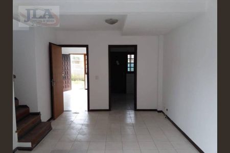 5_photo/94dce6eea7.bead0e3a07911f4a-ATLAS-da21c616-1ac3-4160-8143-a3eef2e5849e.jpg de casa à venda com 3 quartos, 120m² em Boa Vista, Curitiba