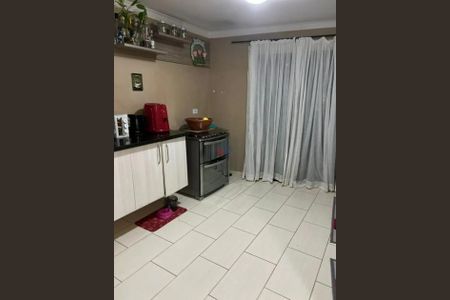 7_photo/94dce6eec1.ceff8192393c33de-ATLAS-8bb7c92b-dd86-476e-bb7d-17cd0f23c4c0.jpg de casa à venda com 3 quartos, 412m² em Barreirinha, Curitiba