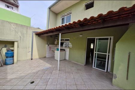 6_photo/94dce6efb3.f653e01aa475d4a8-ATLAS-2b56b610-6f32-4d65-a797-de207fb8446e.jpg de casa à venda com 3 quartos, 114m² em Barreirinha, Curitiba