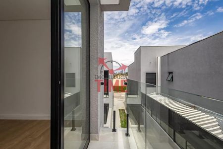 42_photo/94dce6efff.a095ebe9a9b9d05b-ATLAS-797dc553-15cd-4bf4-830e-460e17caf1e3.jpg de casa à venda com 4 quartos, 113m² em Barreirinha, Curitiba