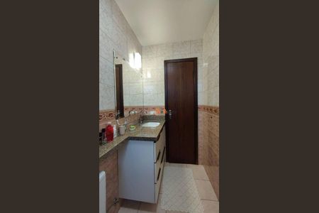 5_photo/94dce6f061.8725941c6b7d3e7e-ATLAS-10bf21ce-2f87-48ac-83d8-8d62dbef8d50.jpg de casa à venda com 4 quartos, 240m² em Barreirinha, Curitiba